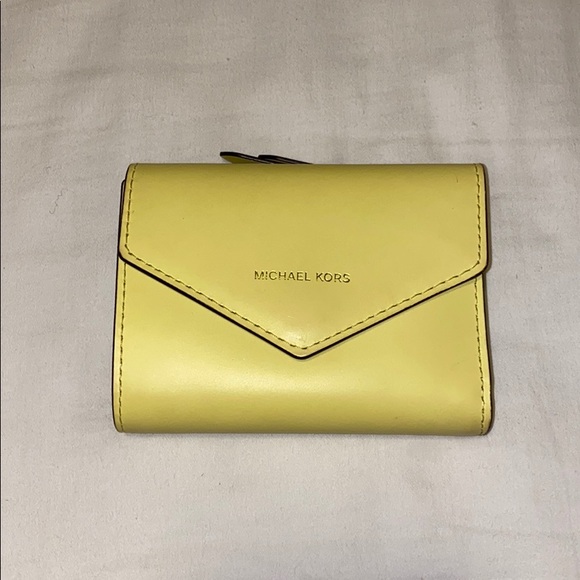 mk small leather envelope wallet